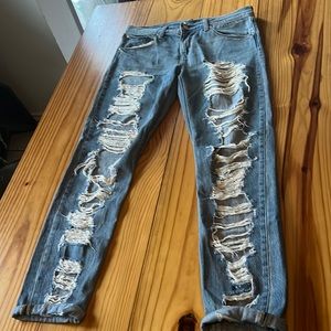 Levi’s Distressed Boyfriend Skinny Fit Jeans